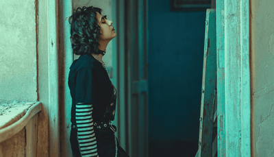 Γυναικείες γοτθικές μπλούζες – άνεση σε σκοτεινό στυλ