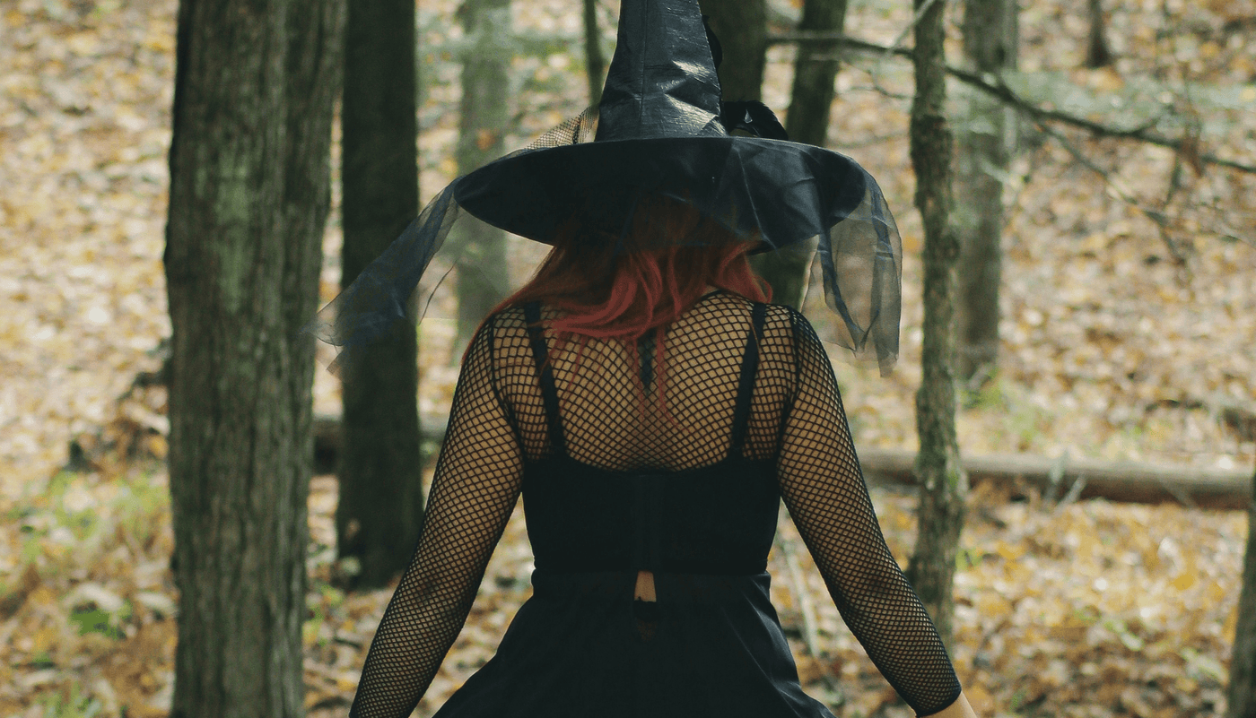 Πώς να φορέσετε μια γοτθική μπλούζα στην καθημερινότητα; - Castle Gothic