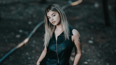 Κορσελέ φορέματα σε βικτωριανό στυλ – ρομαντισμός και κομψότητα σε γοτθική εκδοχή